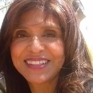 Meet your Posher, Flo